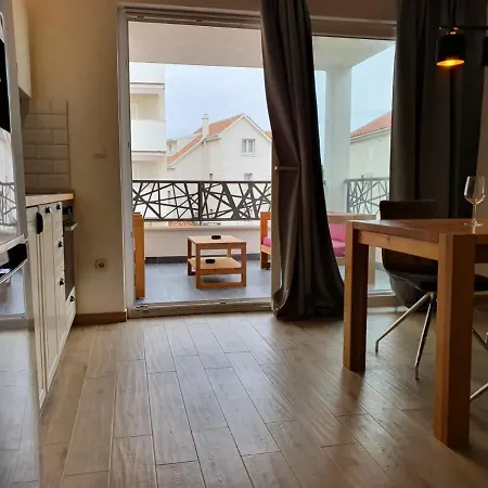 Apartment L & L Bol