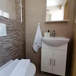 L & L Apartment Bol