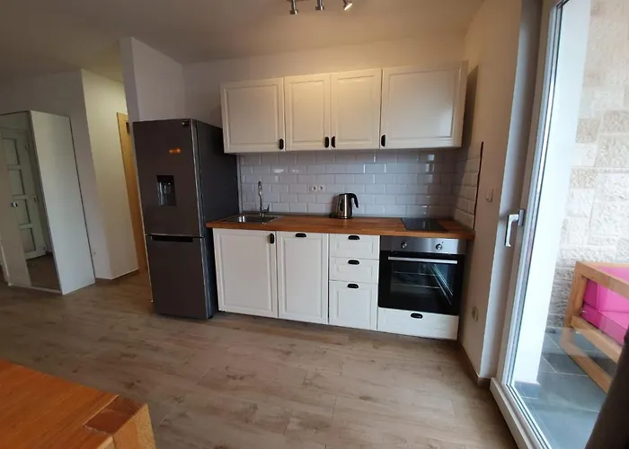 L & L Apartman Bol